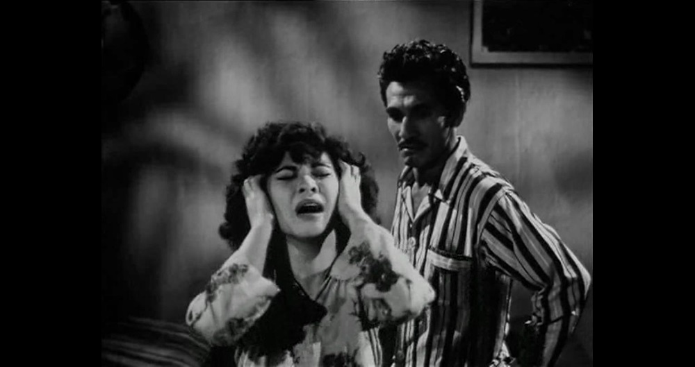 Still from 'Korban Fitnah' (Film source: Asian Film Archive. Courtesy of ©Cathay-Keris Film Pte. Ltd.)